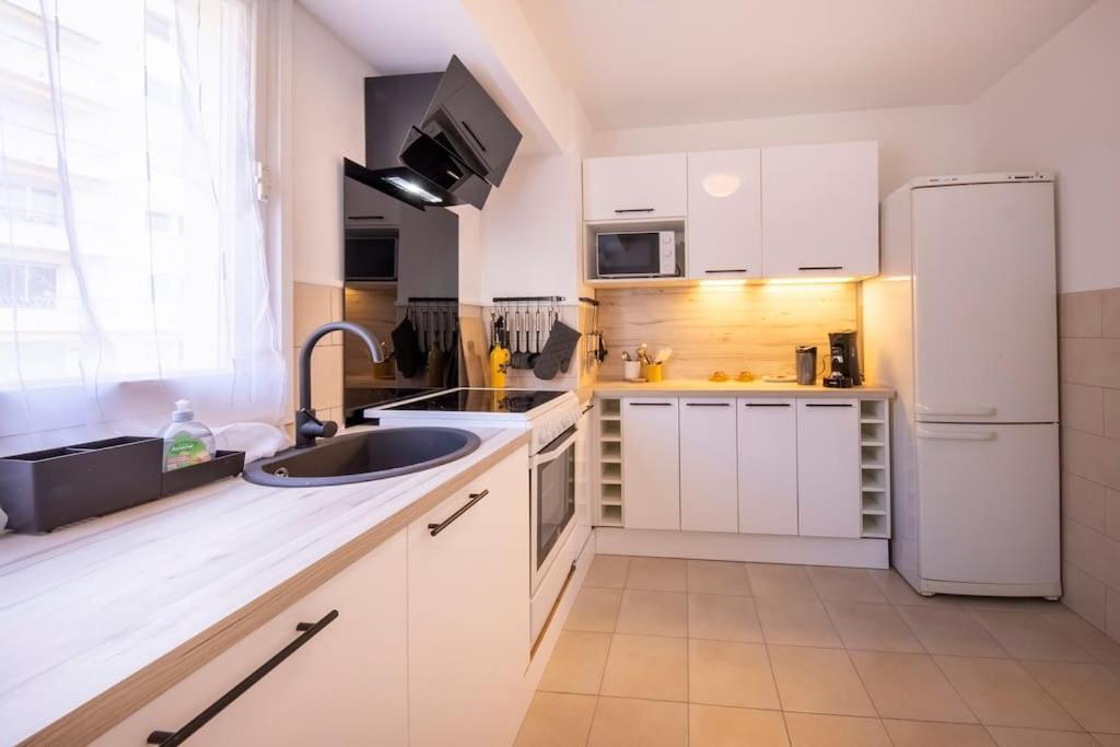 Apartment 06b - Beautiful 2 With Terrace Sea View *